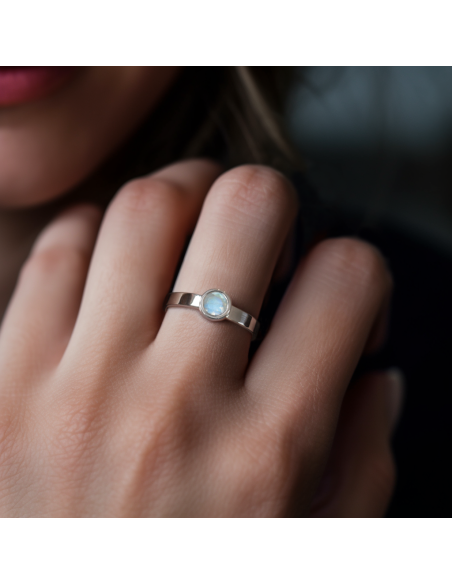 Stack me - Srebrny pierścionek z kamieniem księżycowym